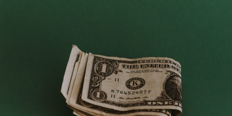 Pitfalls To Be Aware Of When Making Money Online